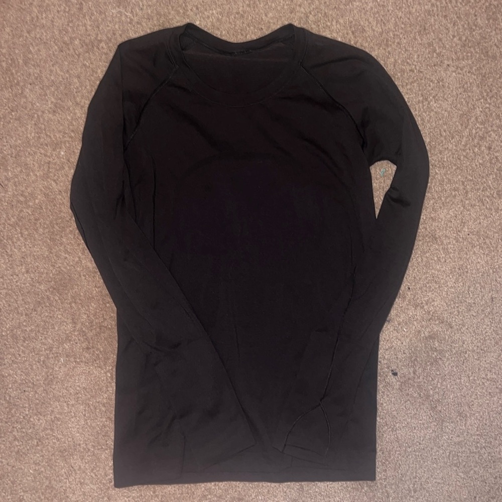 Lululemon Swiftly Tech Long Sleeve